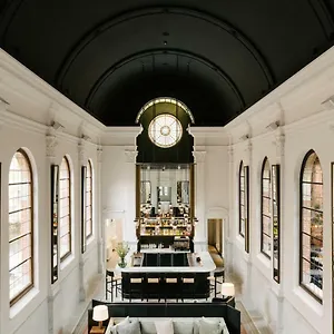 Hotel August, Anvers